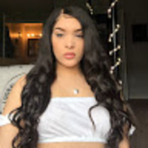 Meet your Posher, Justina